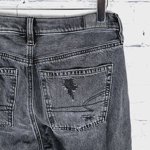 AMERICAN EAGLE | 90s bootcut distressed busted knee jeans 2022
